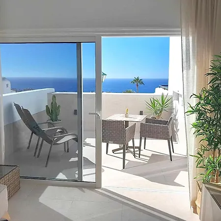 Lägenhet Lovely 1-bed In Costa Adeje (Tenerife)